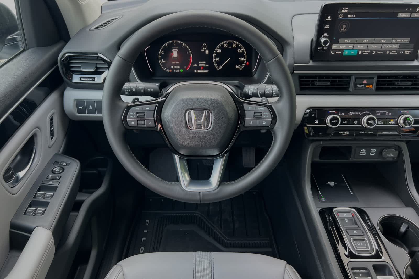 Thumbnail: 2025 Honda Pilot - 15