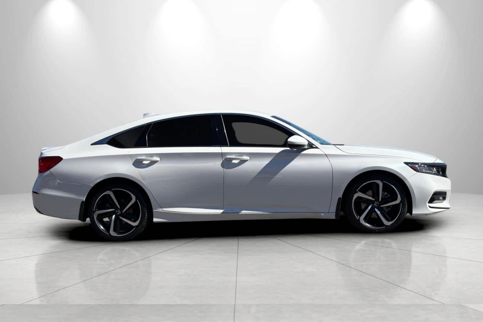 Thumbnail: 2020 Honda Accord - 8