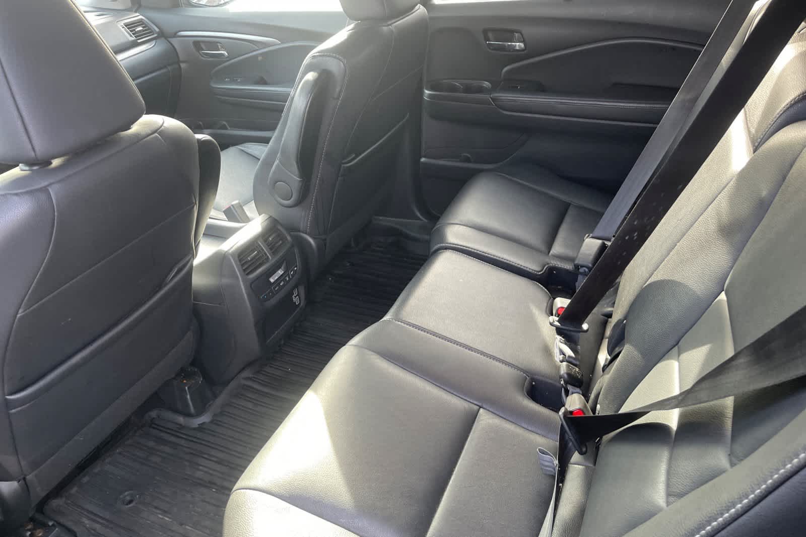 Thumbnail: 2021 Honda Pilot - 4