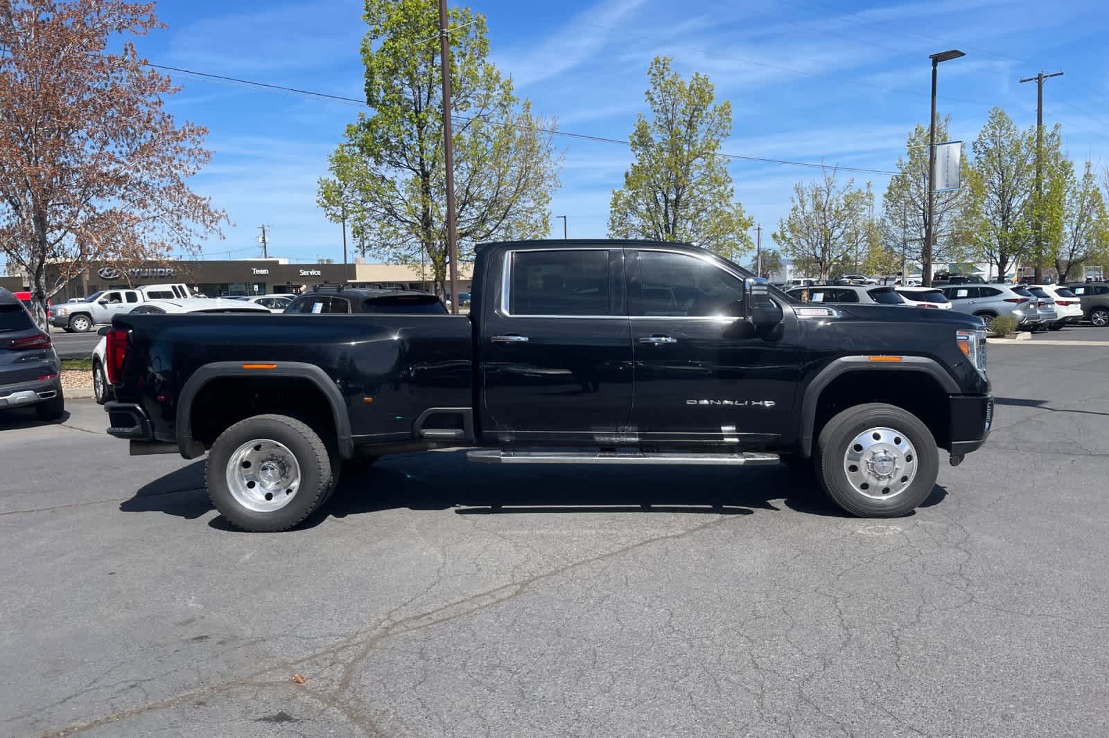 Thumbnail: 2021 GMC Sierra 3500 - 6