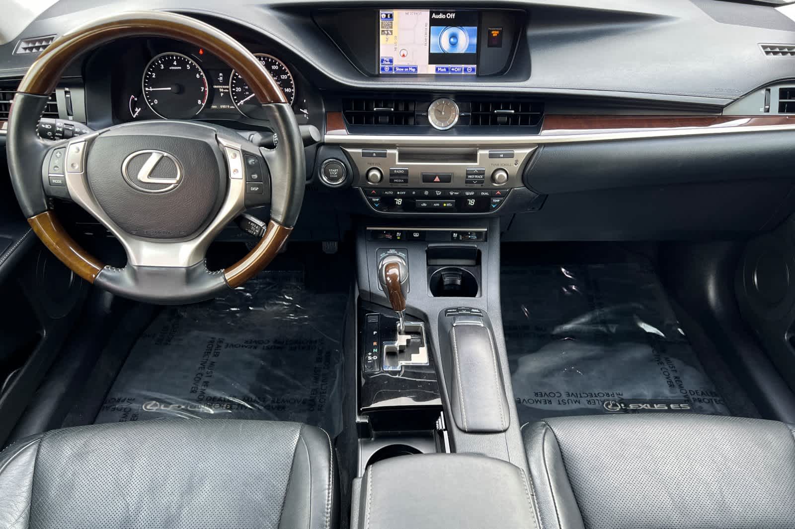 Thumbnail: 2013 Lexus ES - 3