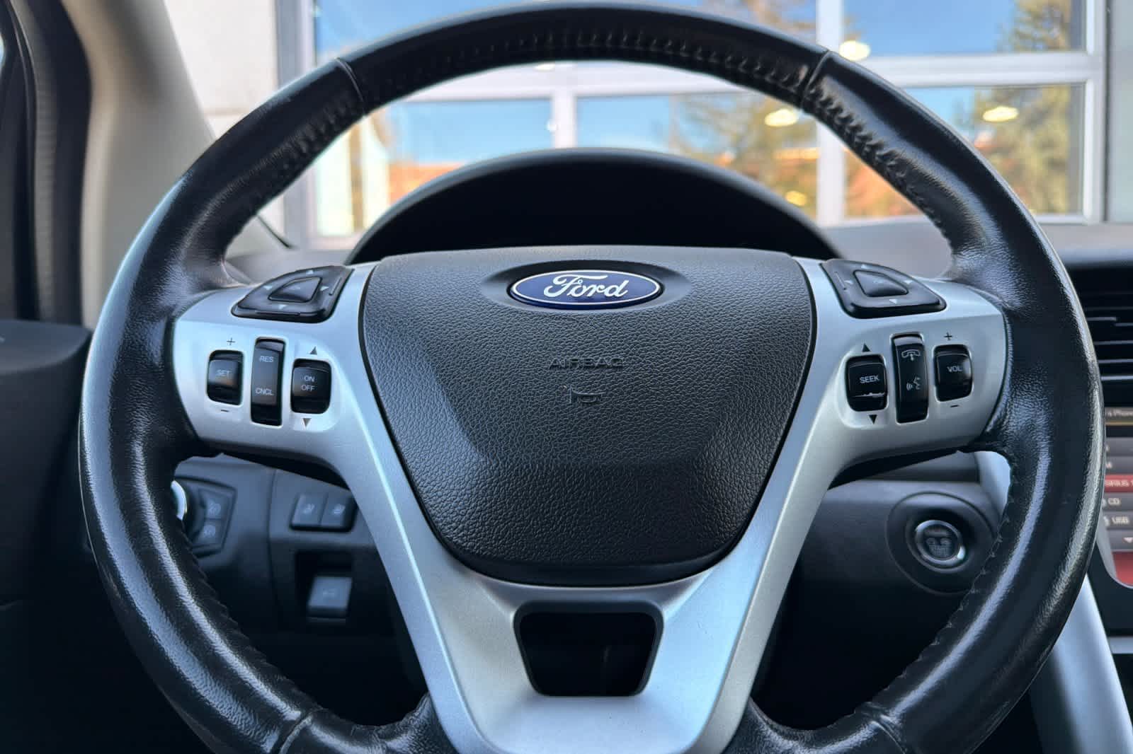 Thumbnail: 2013 Ford Edge - 25