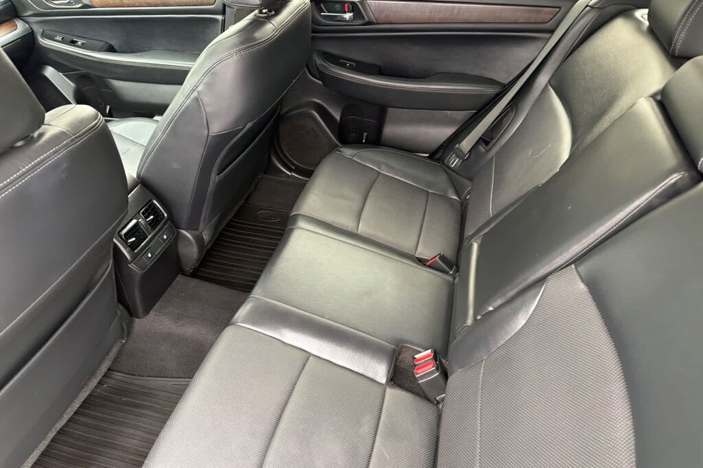 Used 2016 Subaru Outback 2.5i Limited SUV