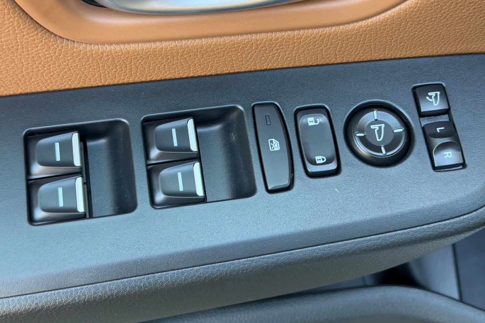 Thumbnail: 2026 Honda Passport - 15