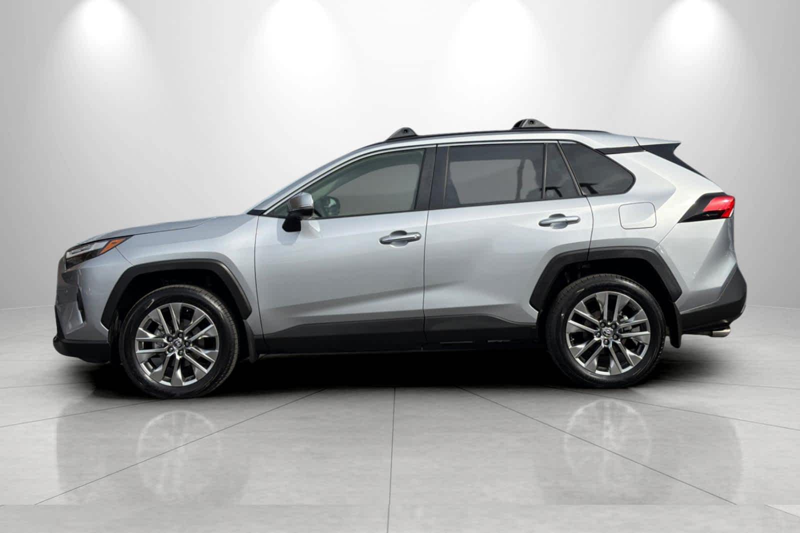 Thumbnail: 2025 Toyota RAV4 - 5