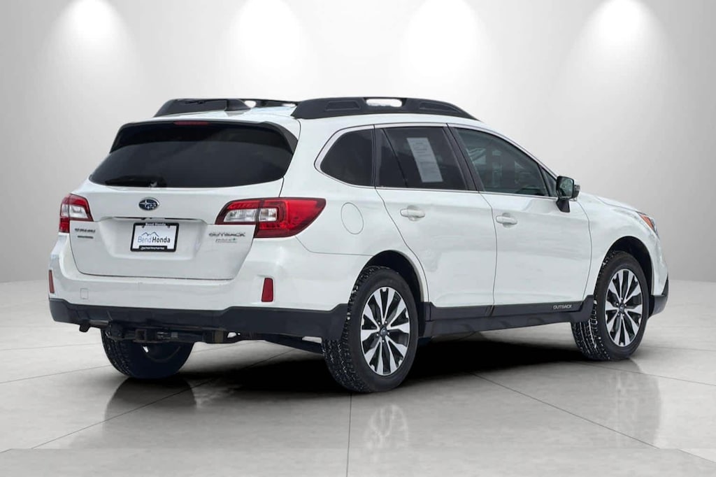 Used 2016 Subaru Outback 2.5i Limited SUV