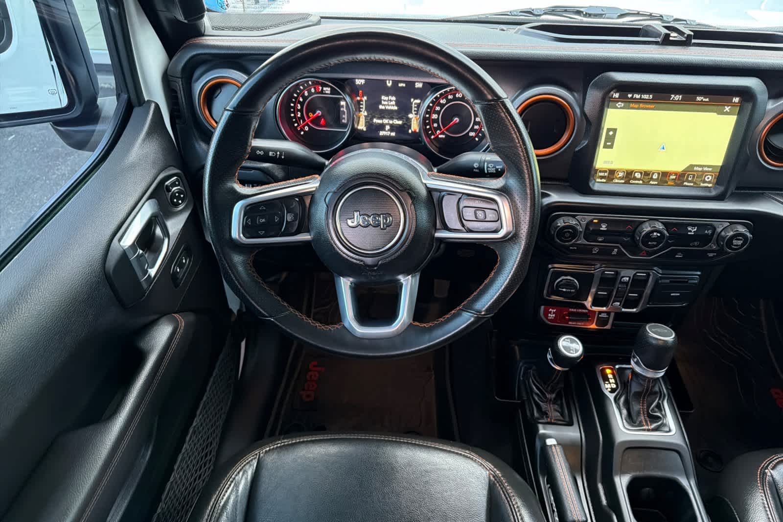 Thumbnail: 2022 Jeep Gladiator - 16