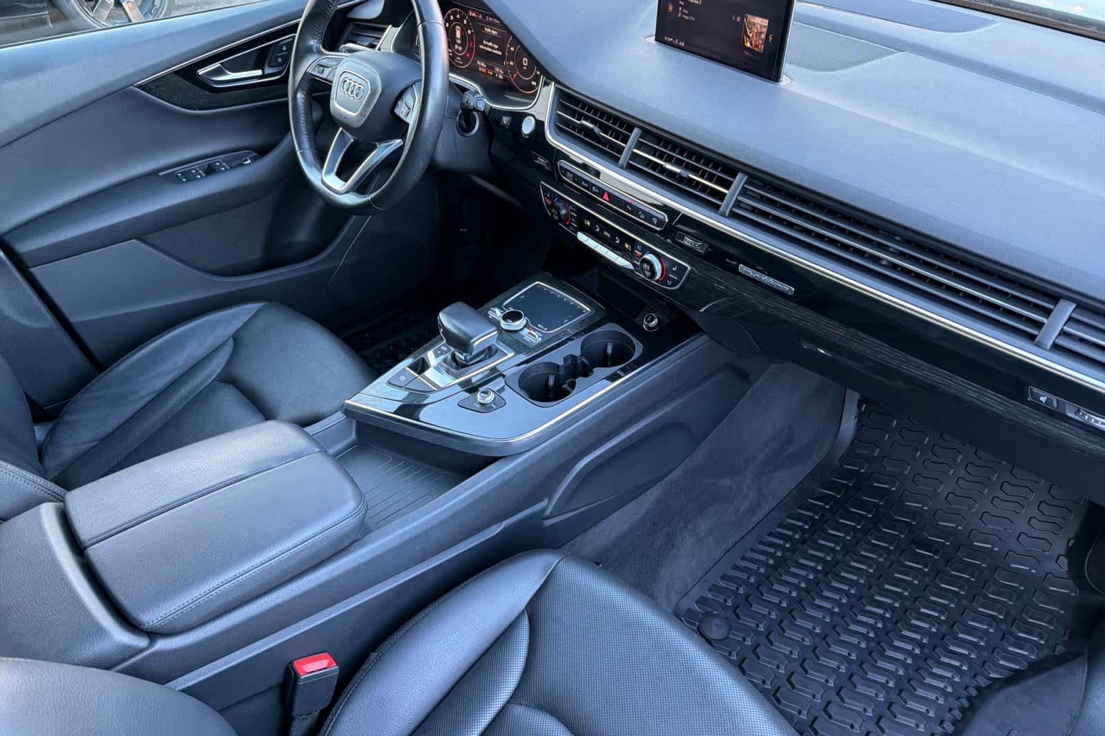 Thumbnail: 2017 Audi Q7 - 19