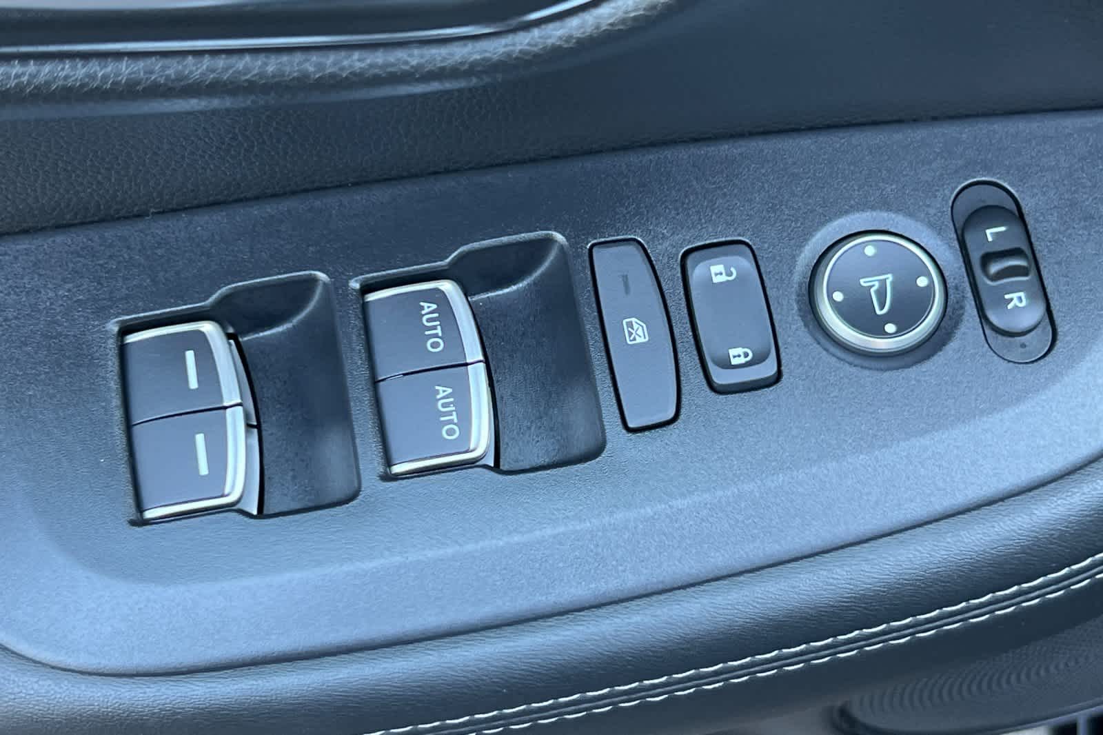 Thumbnail: 2026 Honda HR-V - 15