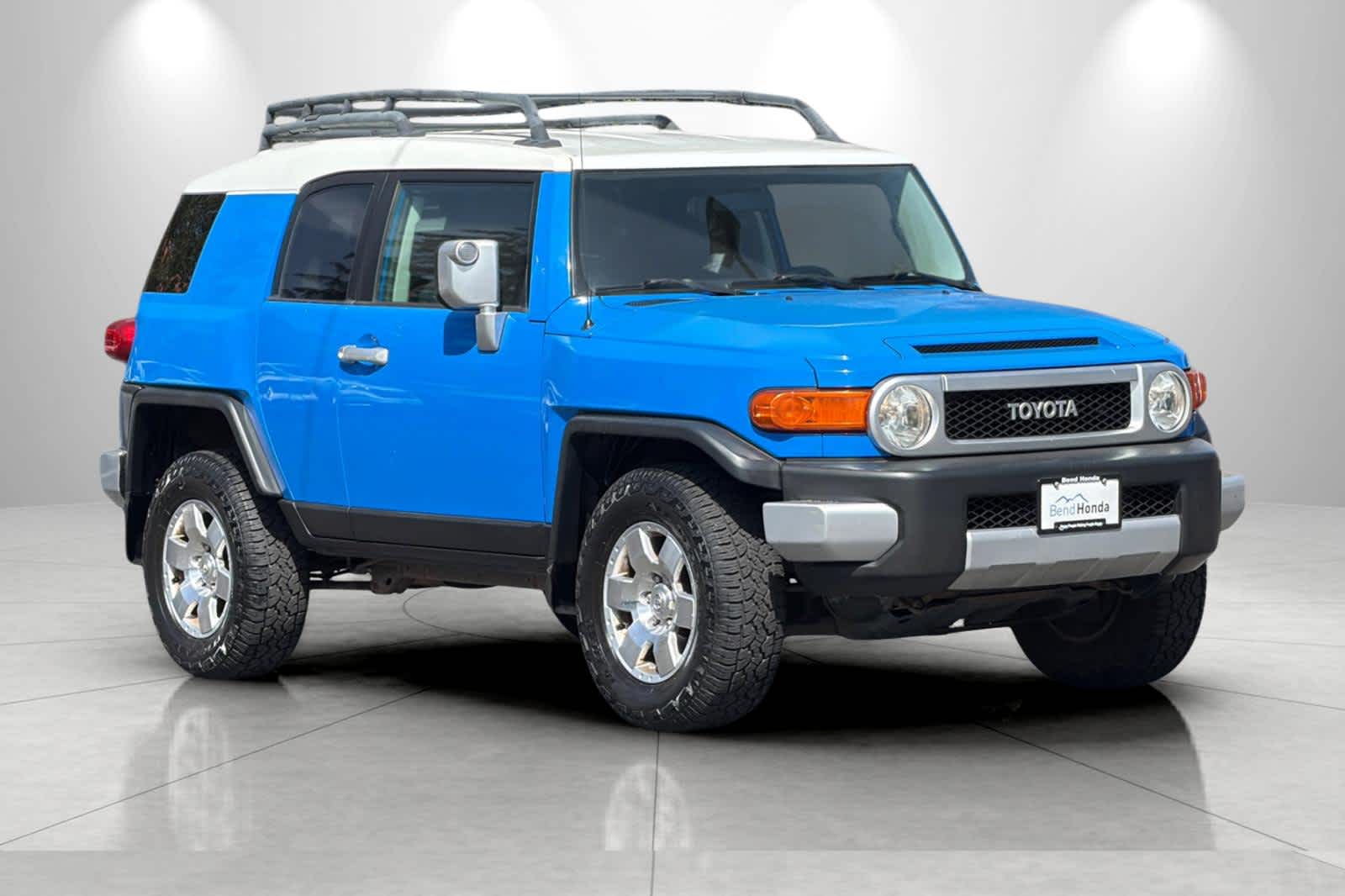 Thumbnail: 2007 Toyota FJ Cruiser - 9