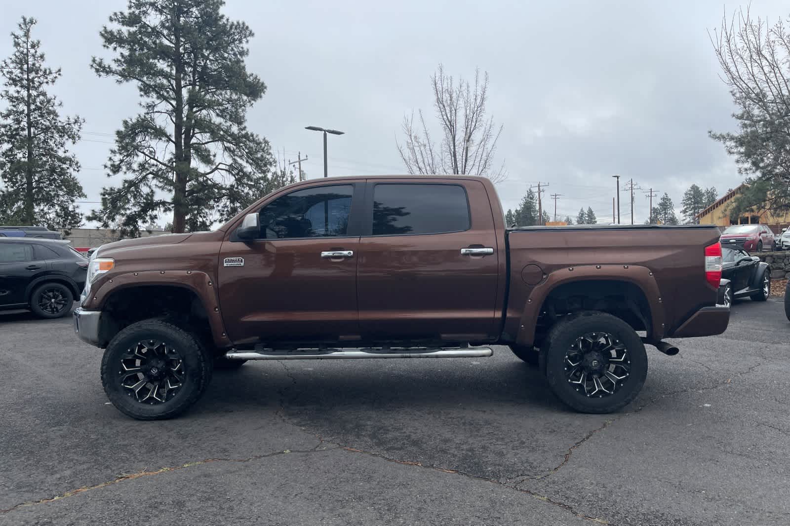 Thumbnail: 2017 Toyota Tundra - 2