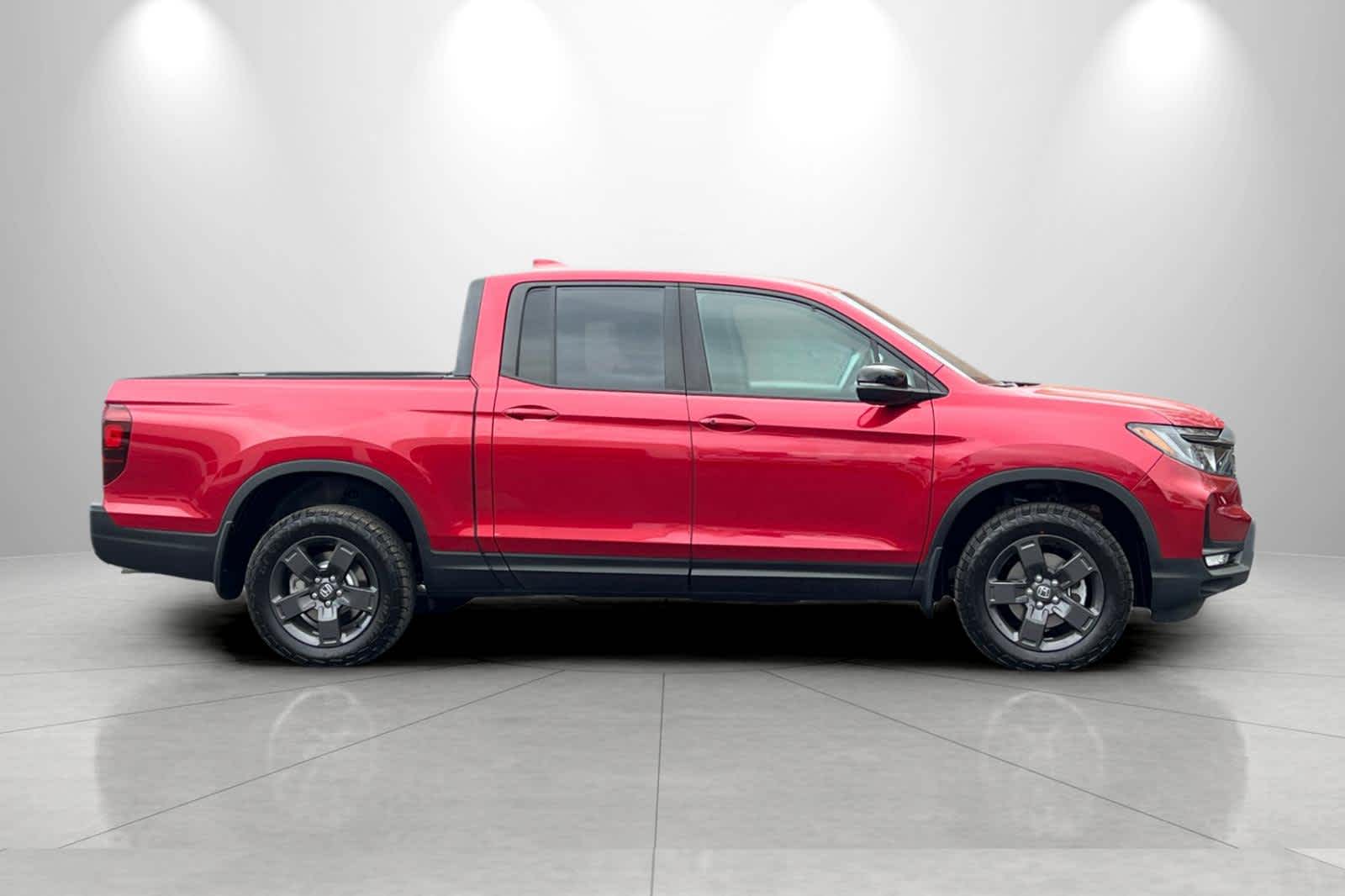 Thumbnail: 2026 Honda Ridgeline - 8