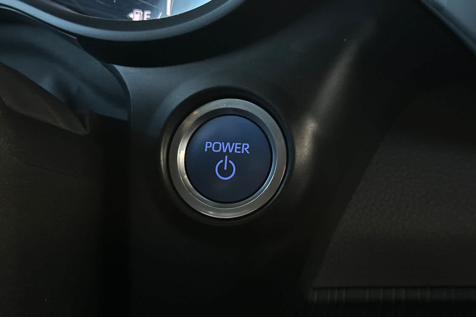 Thumbnail: 2022 Toyota Sienna - 25