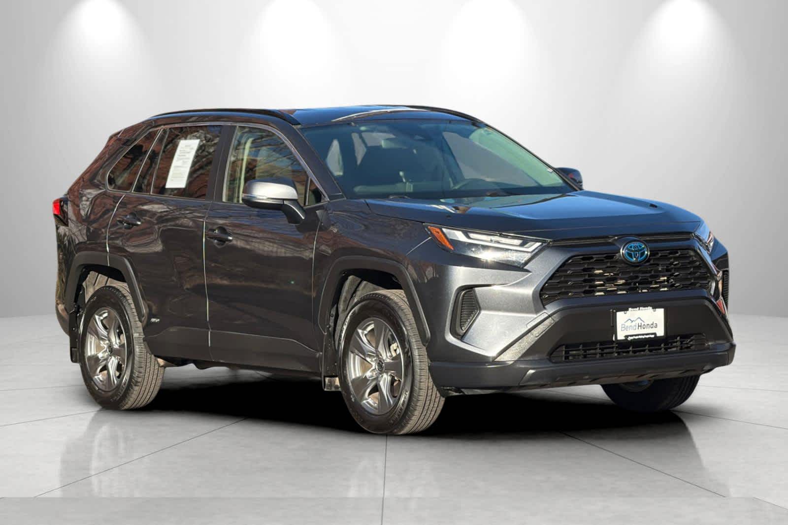 Thumbnail: 2024 Toyota RAV4 - 12