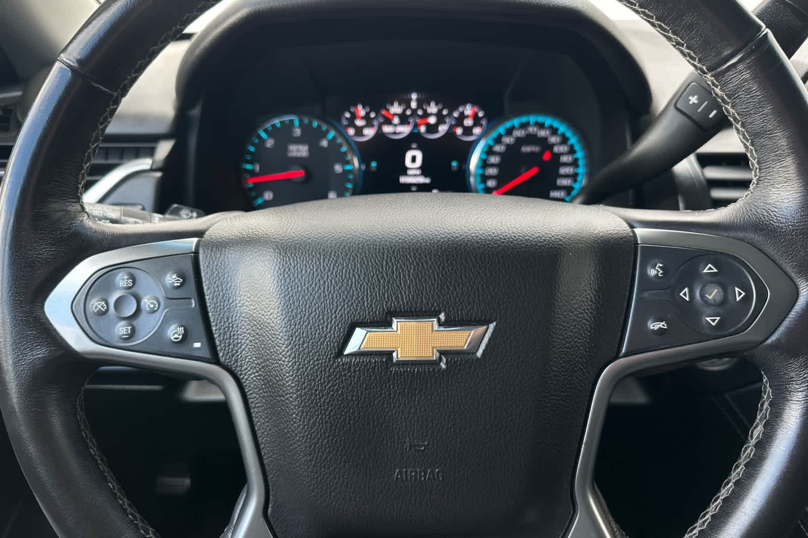 Thumbnail: 2017 Chevrolet Suburban - 27