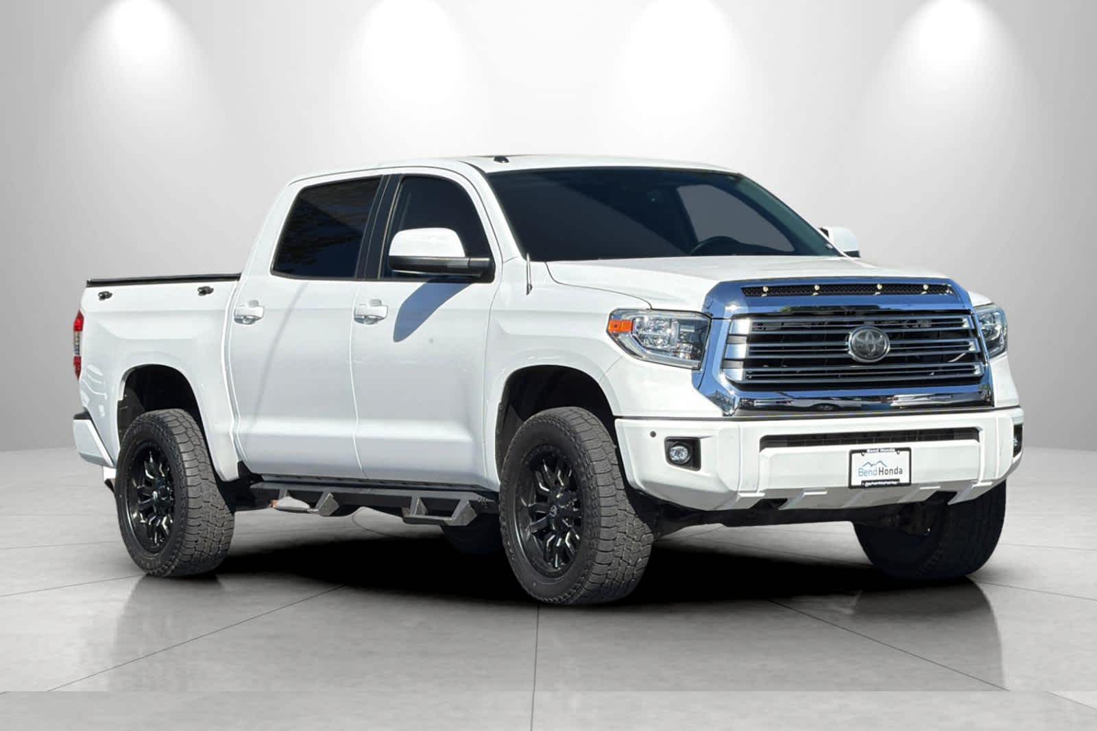 Thumbnail: 2018 Toyota Tundra - 8