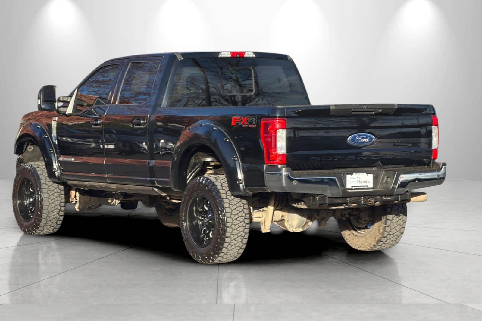 Thumbnail: 2018 Ford F-350 - 6