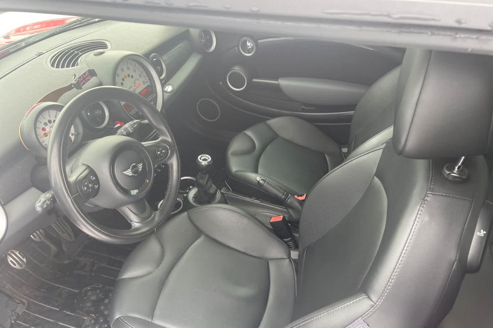 Thumbnail: 2012 MINI Cooper - 13