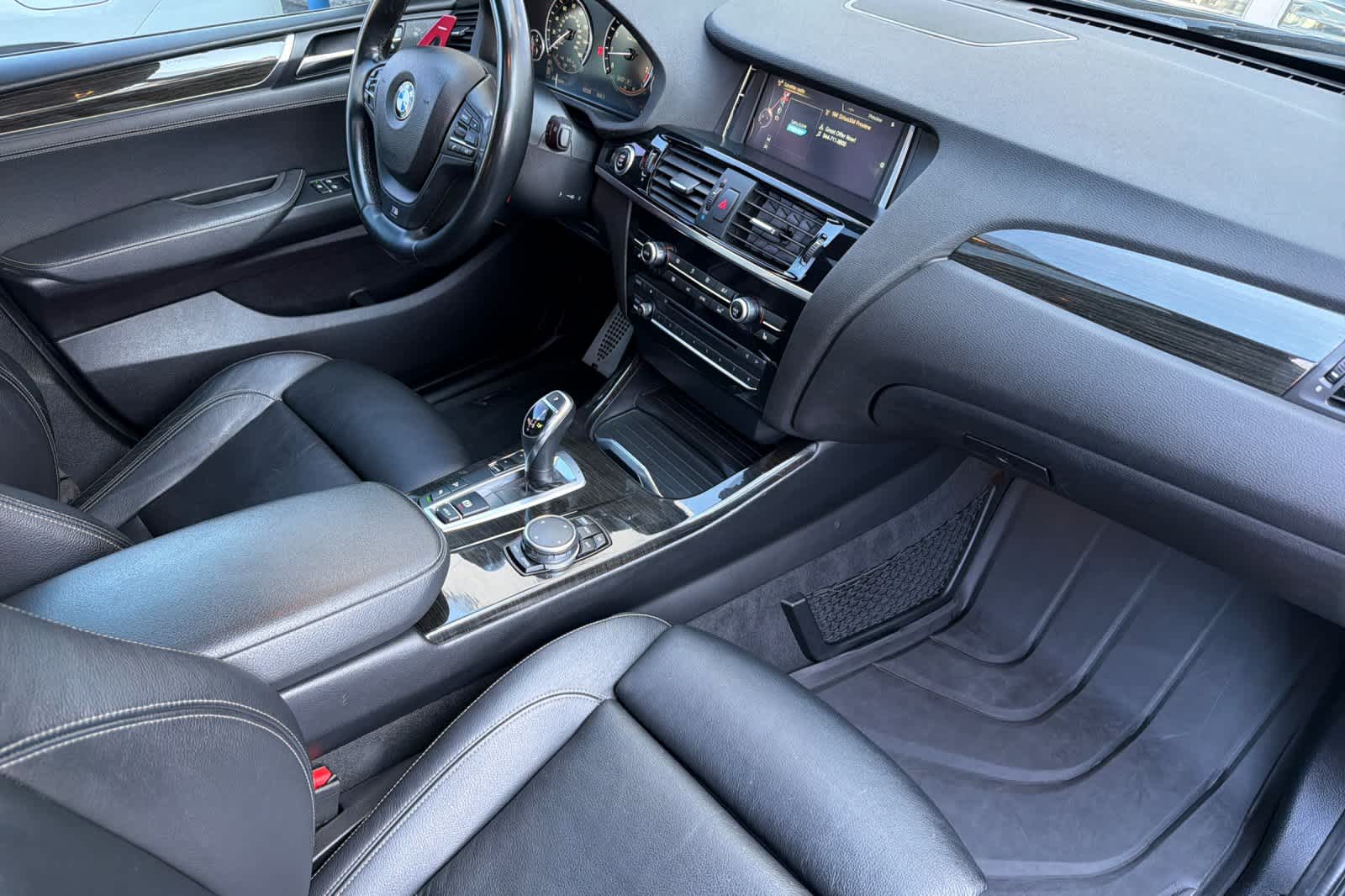 Thumbnail: 2016 BMW X4 - 18