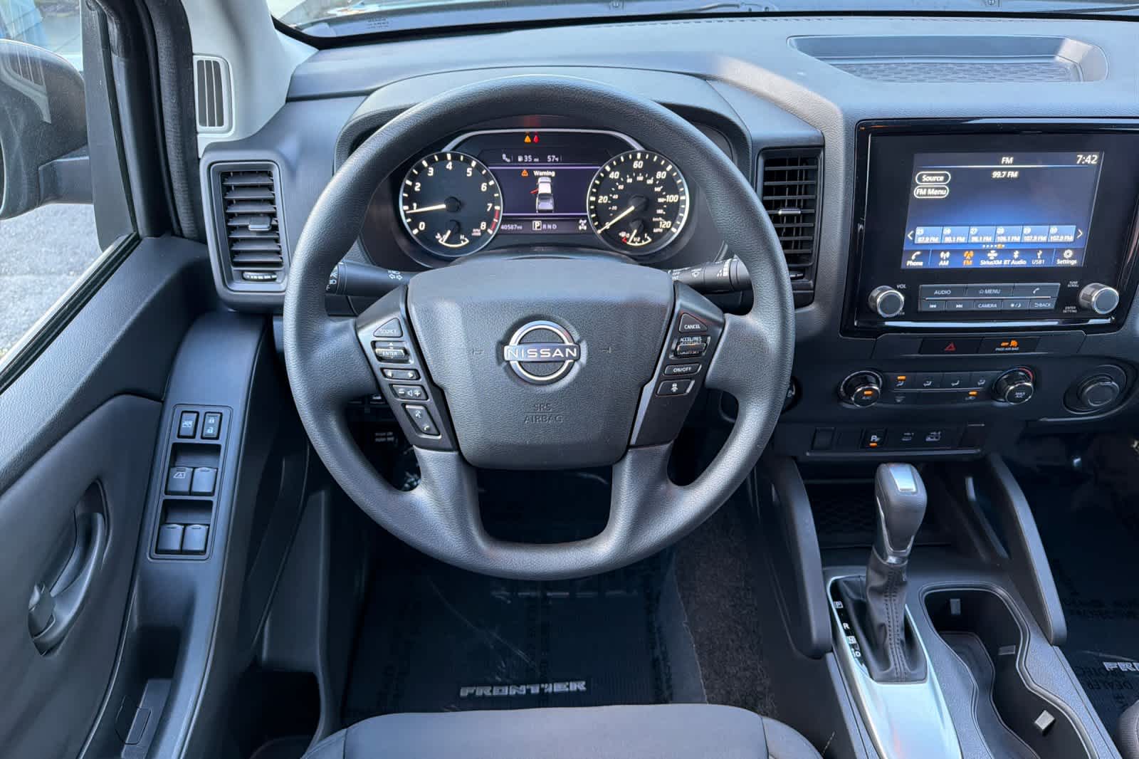 Thumbnail: 2022 Nissan Frontier - 16