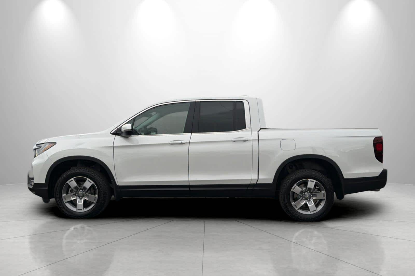 Thumbnail: 2026 Honda Ridgeline - 3
