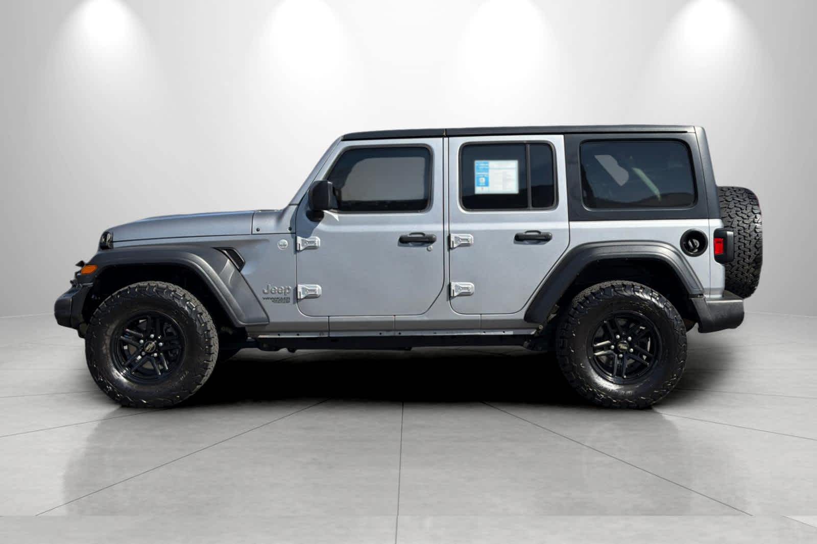 Thumbnail: 2018 Jeep Wrangler - 5