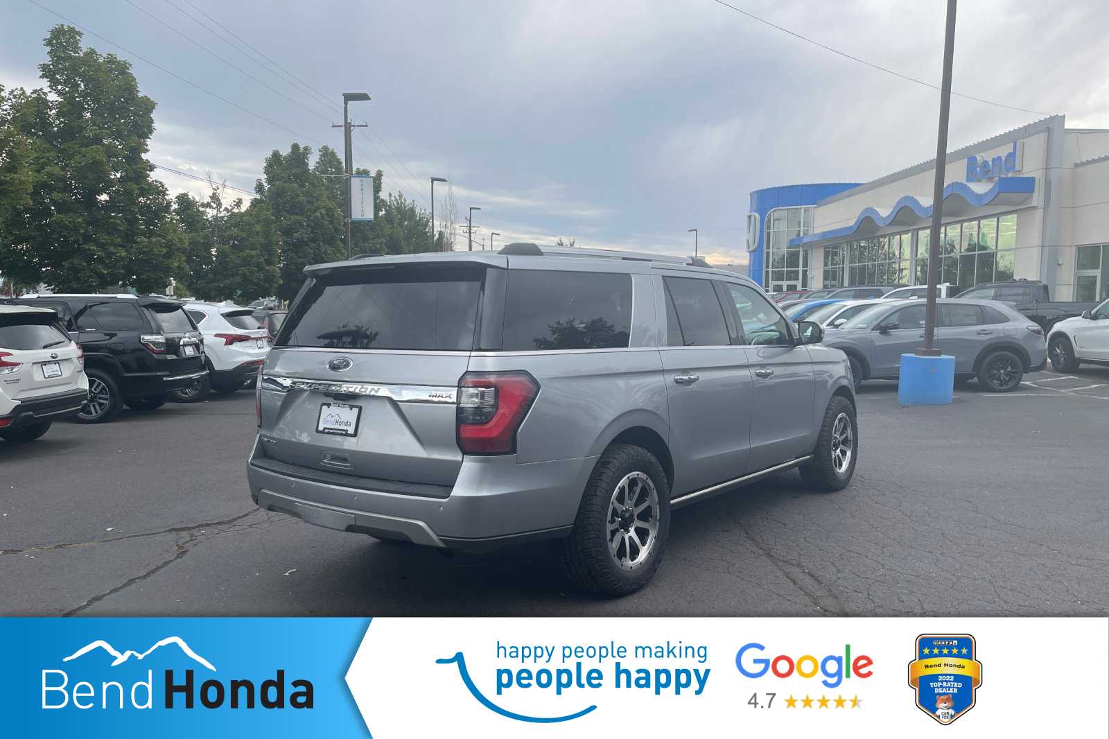 2021 Ford Expedition MAX Limited photo 2