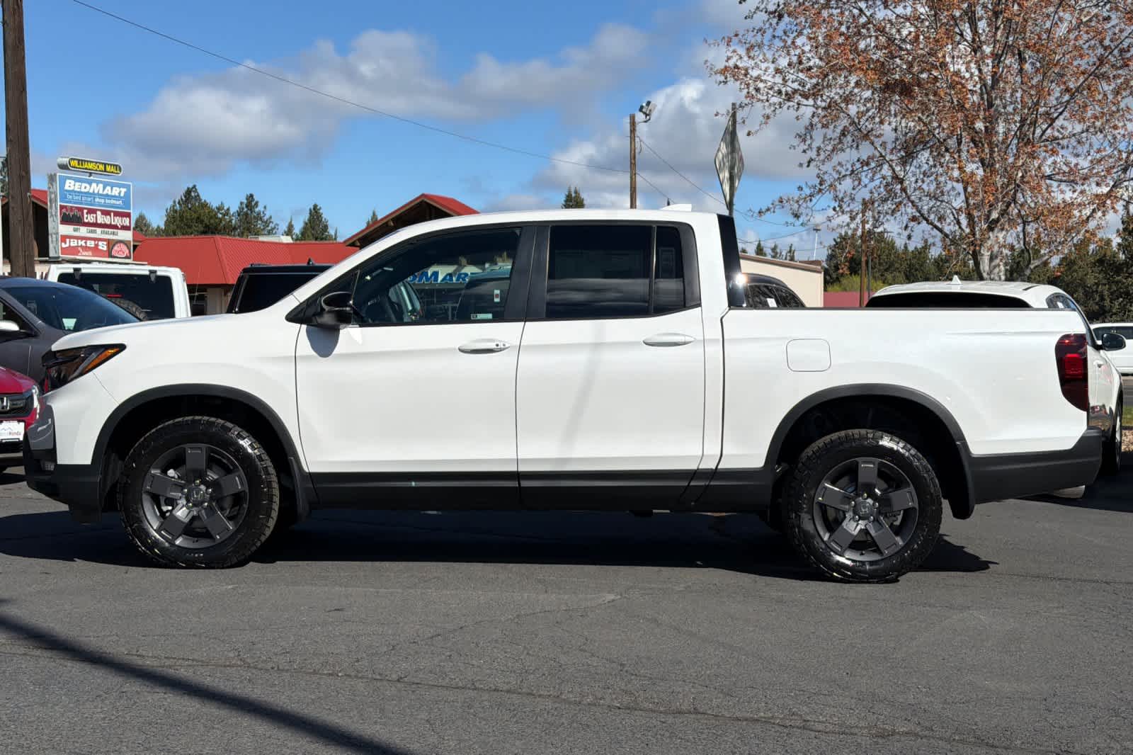 Thumbnail: 2026 Honda Ridgeline - 3