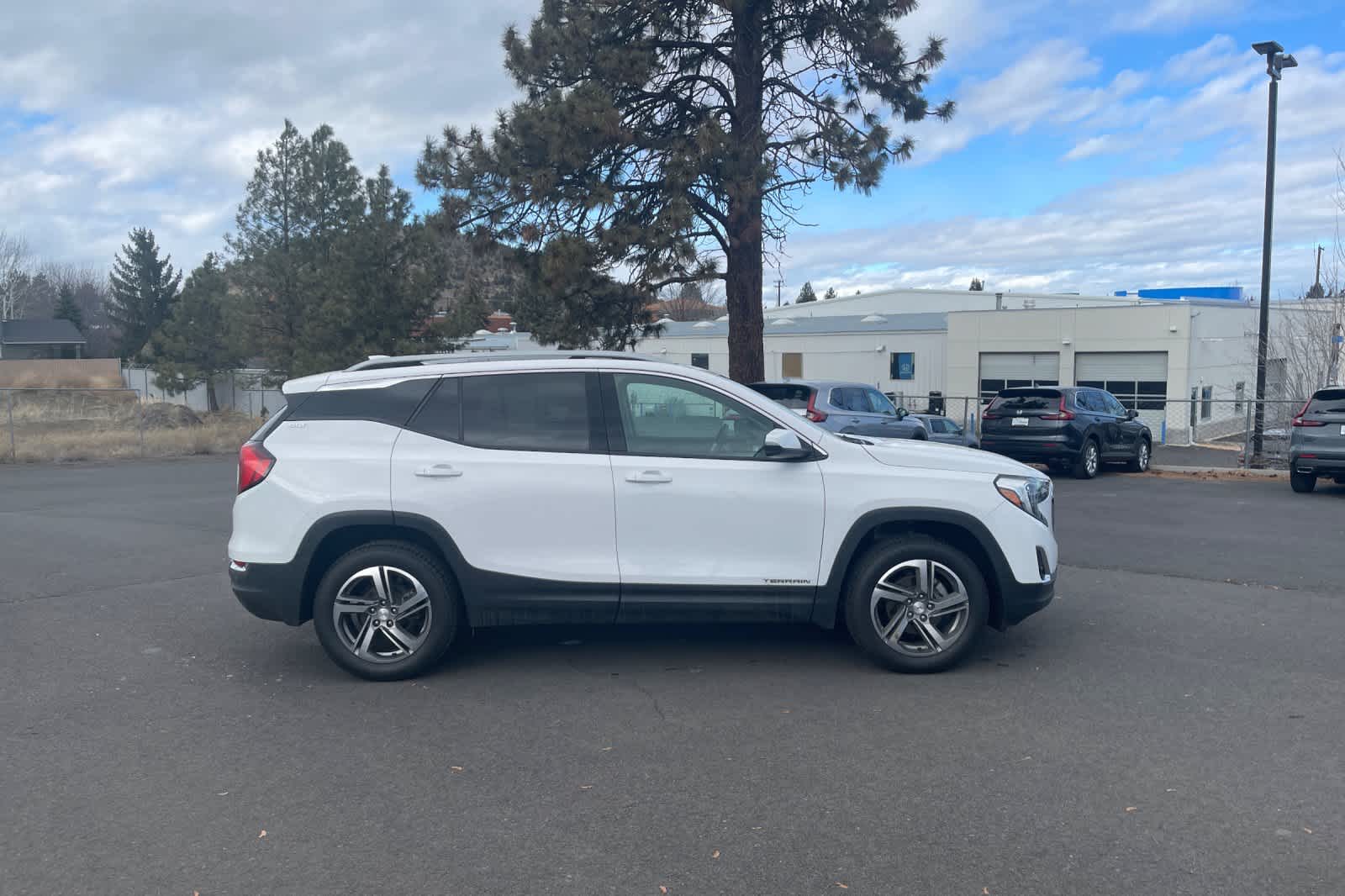 Thumbnail: 2018 GMC Terrain - 8