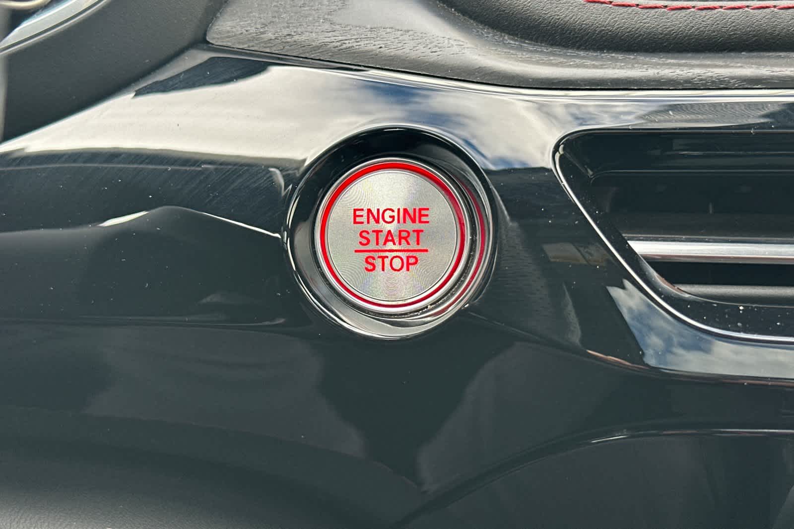 Thumbnail: 2022 Acura MDX - 26