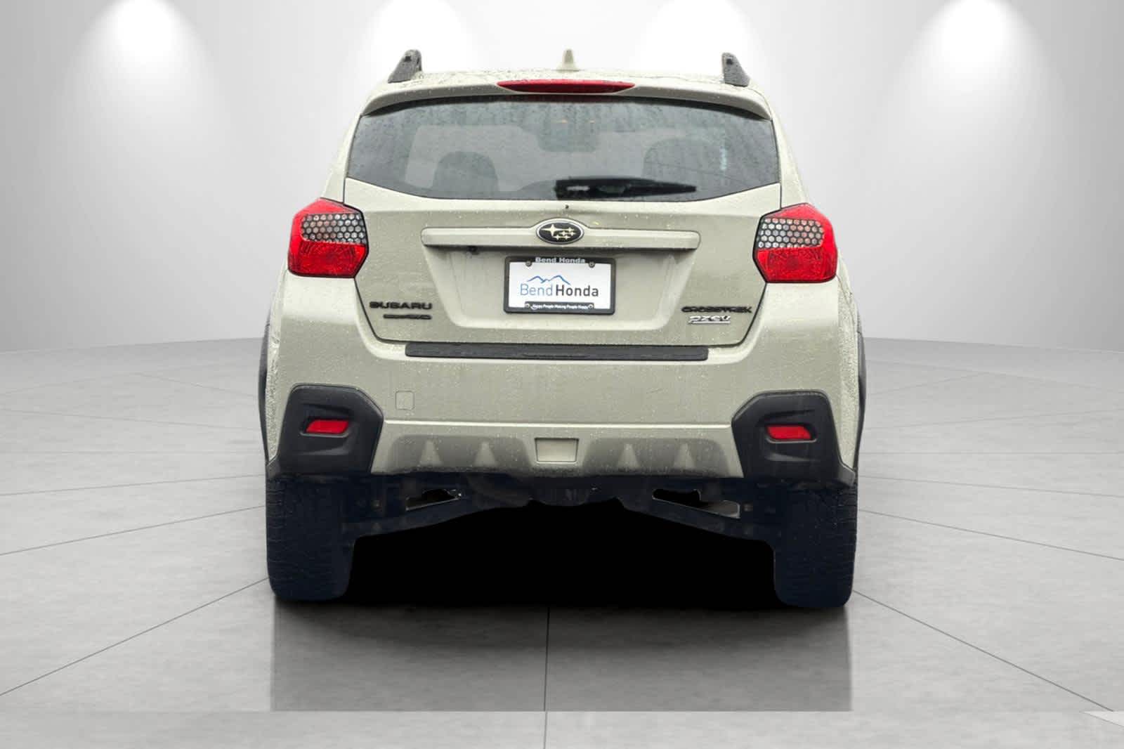 Thumbnail: 2017 Subaru Crosstrek - 7