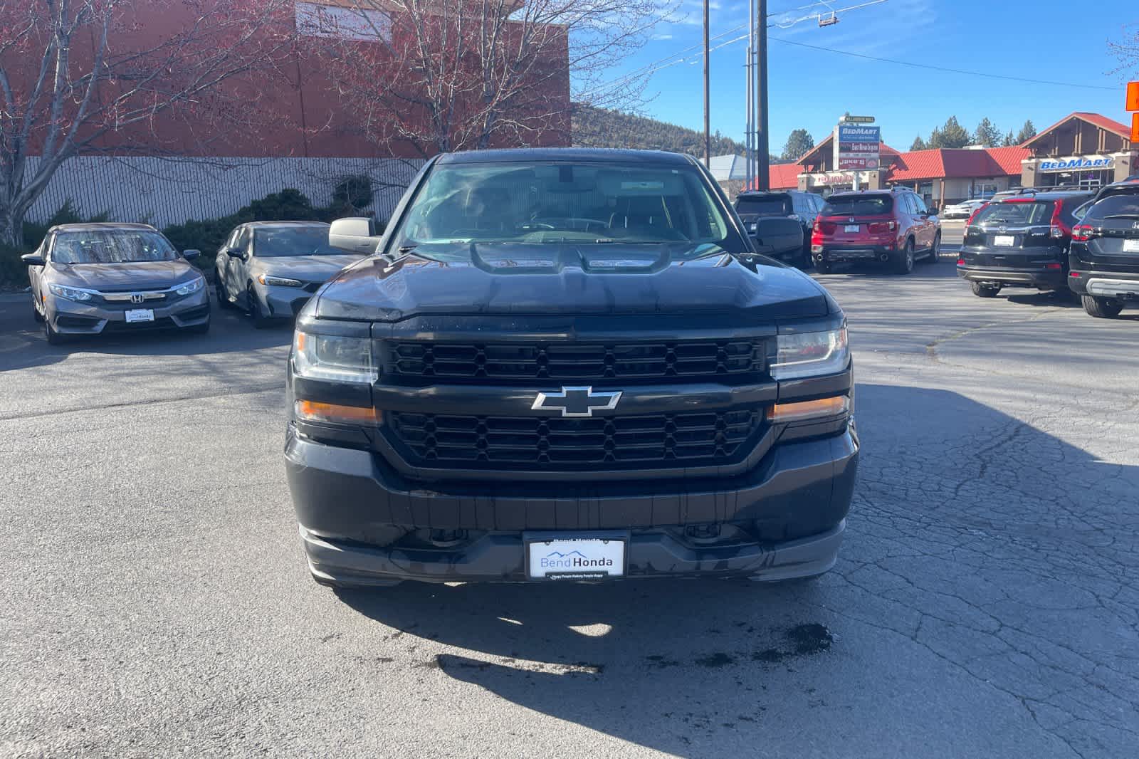 Thumbnail: 2017 Chevrolet Silverado 1500 - 8