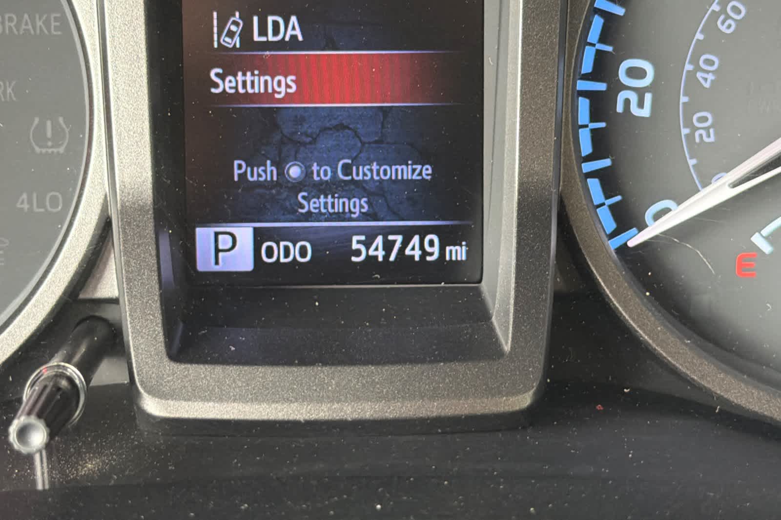 Thumbnail: 2020 Toyota Tacoma - 27