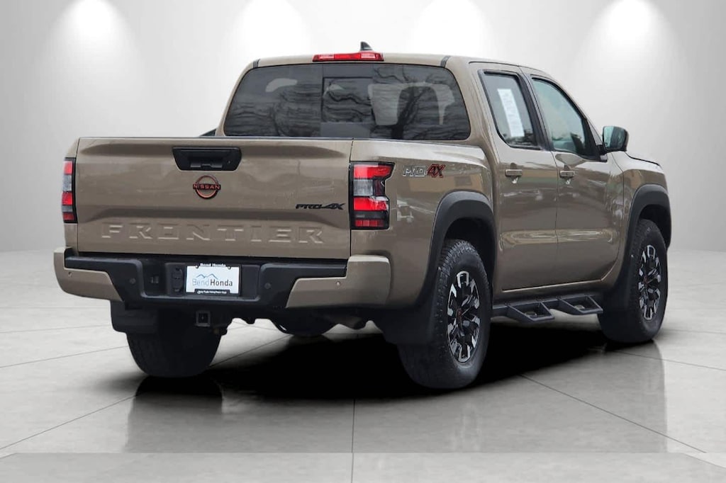 Used 2023 Nissan Frontier PRO-4X Truck Crew Cab
