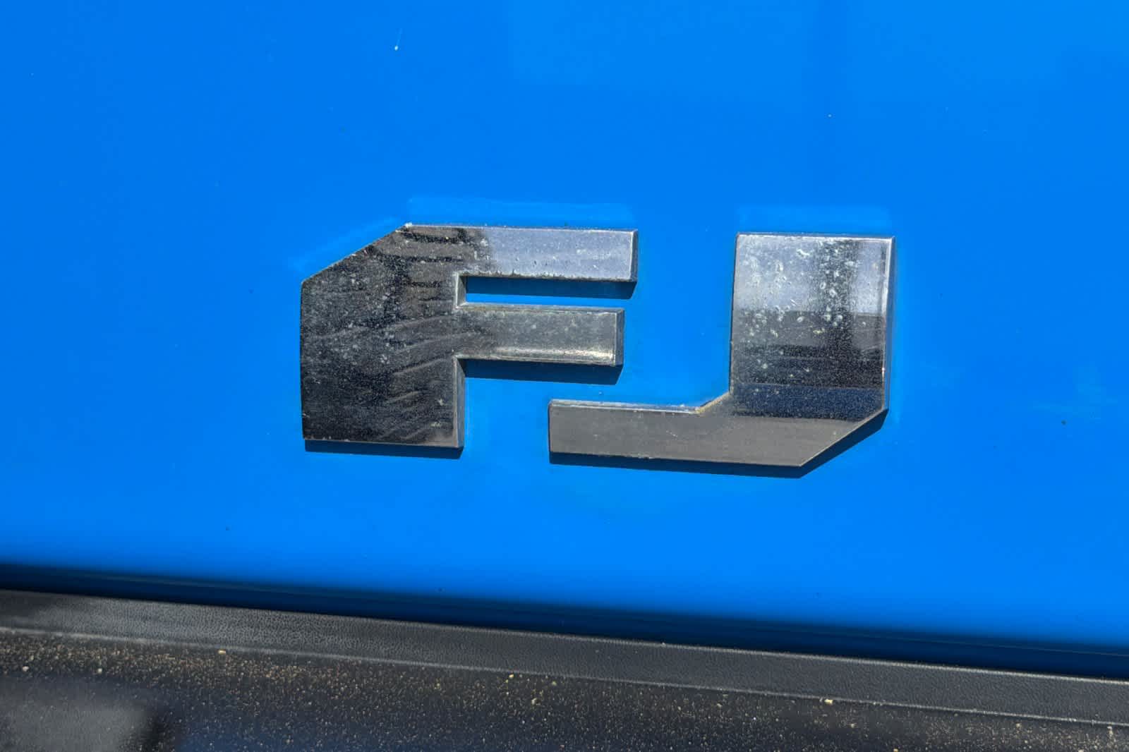 Thumbnail: 2007 Toyota FJ Cruiser - 11