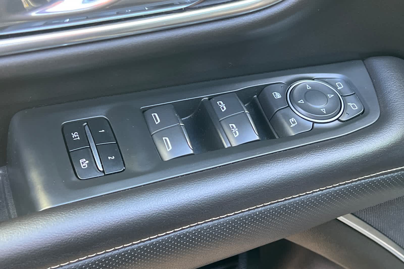 Thumbnail: 2021 Chevrolet Tahoe - 15