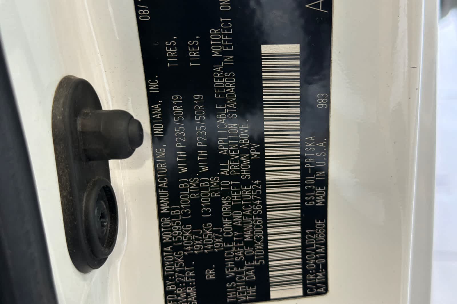 Thumbnail: 2015 Toyota Sienna - 29