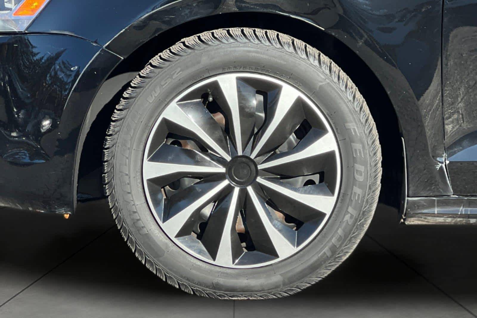 Thumbnail: 2014 Volkswagen Jetta - 11