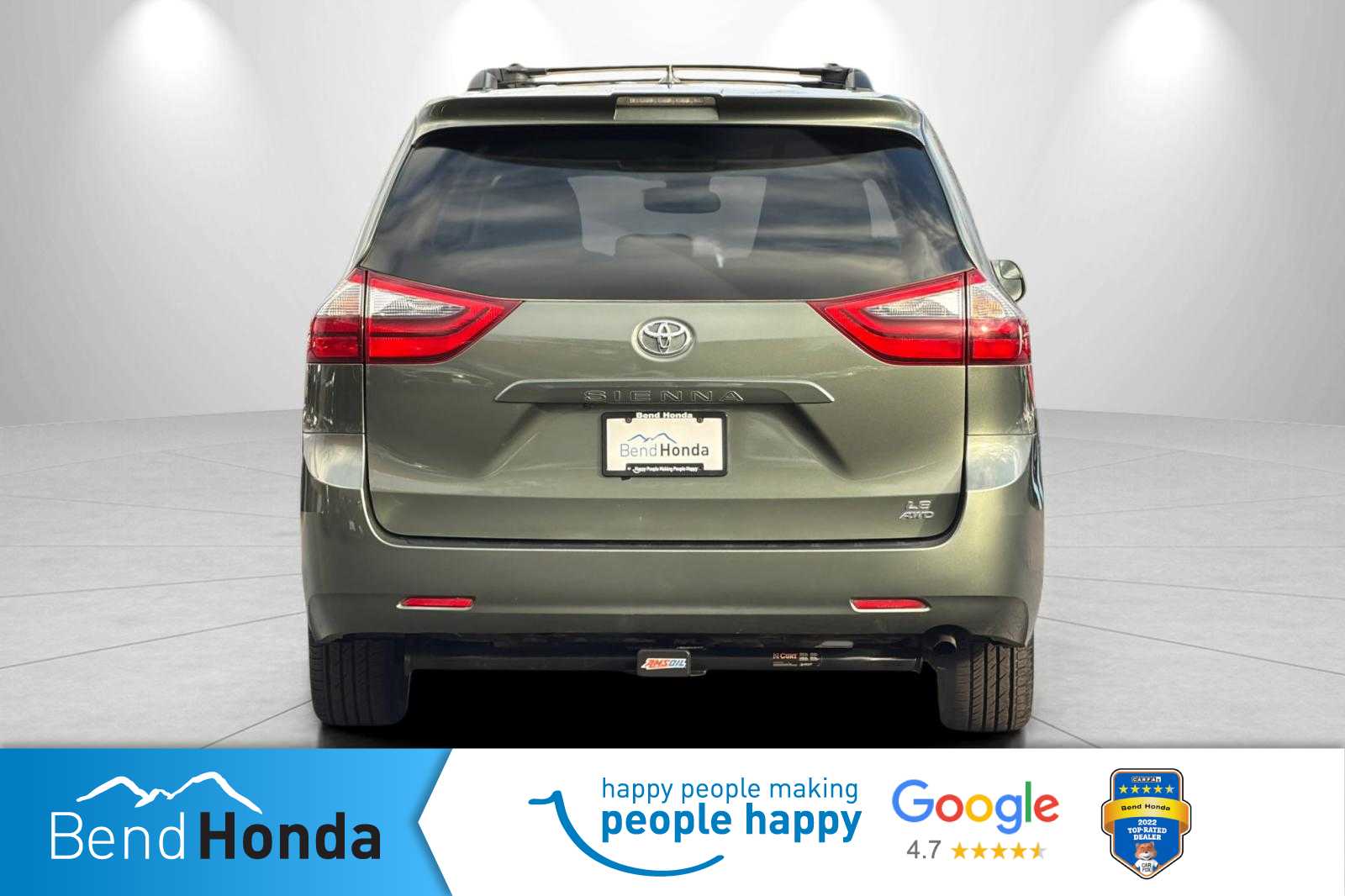 Thumbnail: 2020 Toyota Sienna - 7