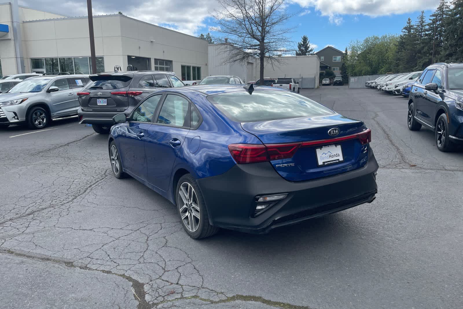 Thumbnail: 2019 Kia Forte - 3