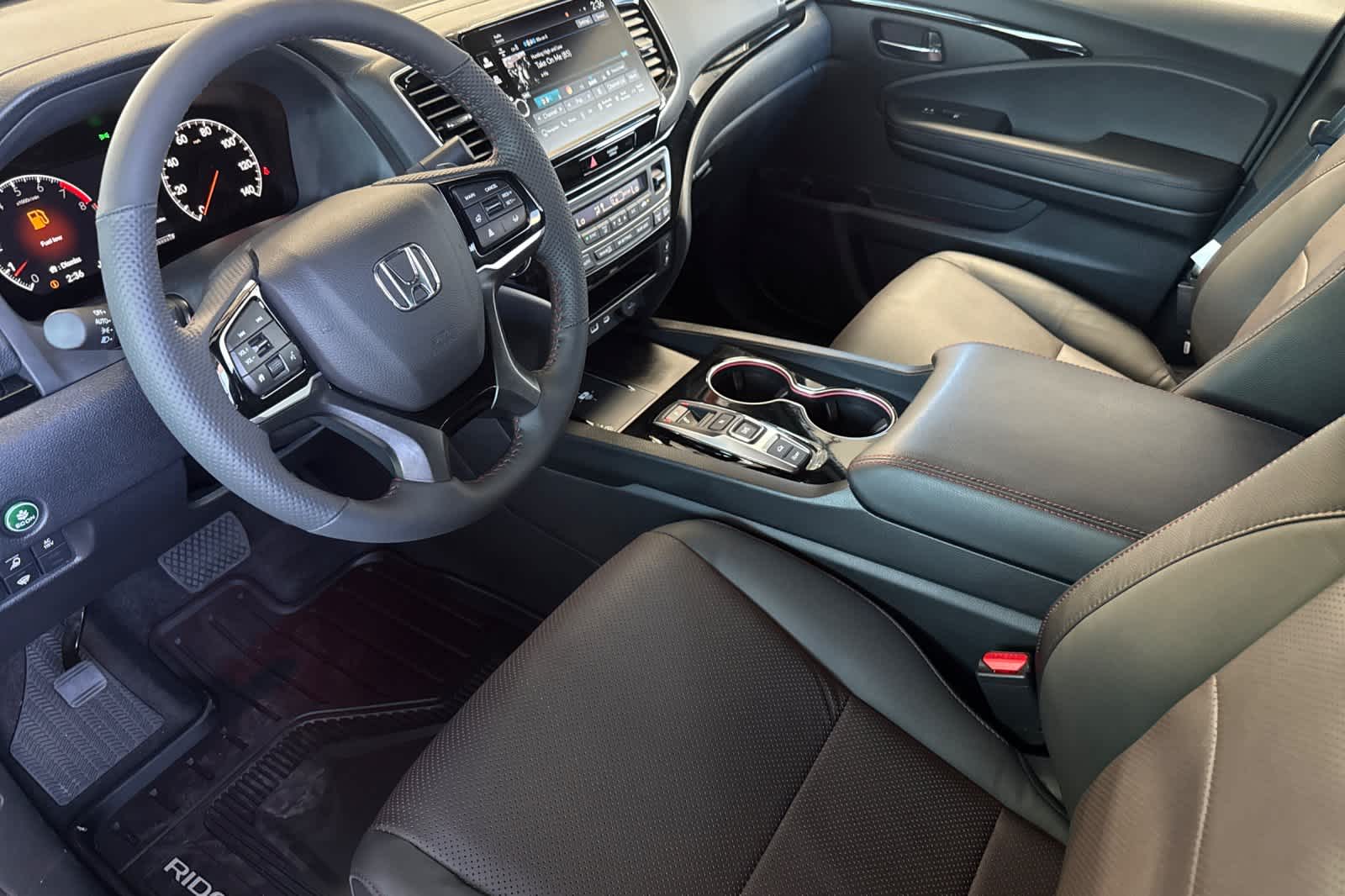 Thumbnail: 2026 Honda Ridgeline - 13