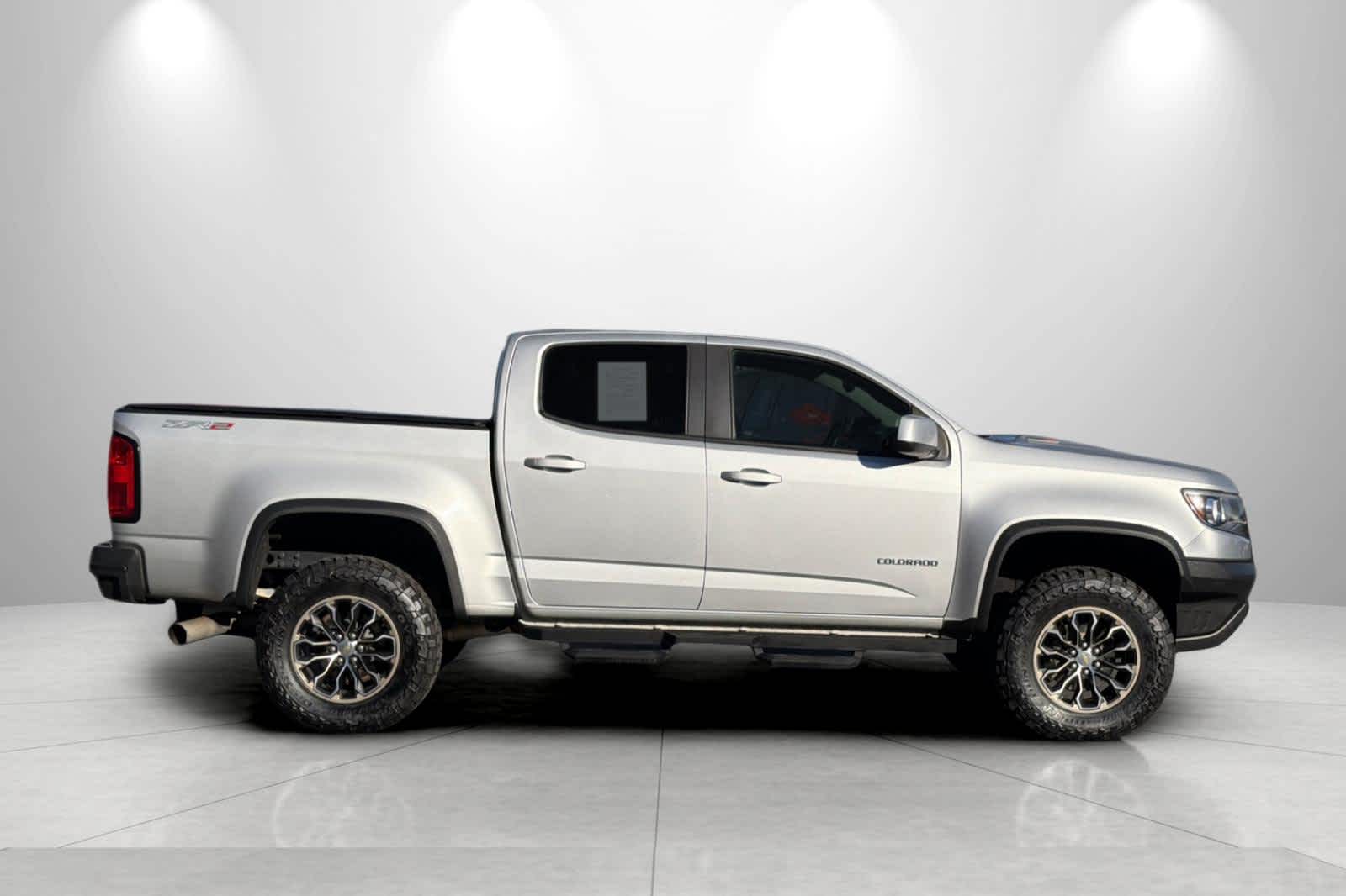 Thumbnail: 2019 Chevrolet Colorado - 8