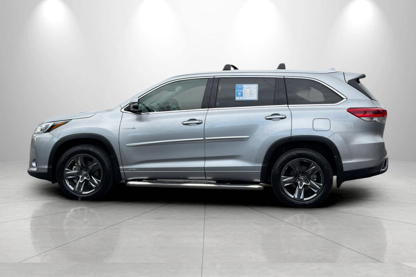 Thumbnail: 2018 Toyota Highlander - 5