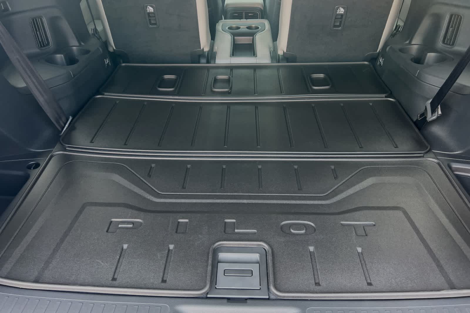 Thumbnail: 2025 Honda Pilot - 17