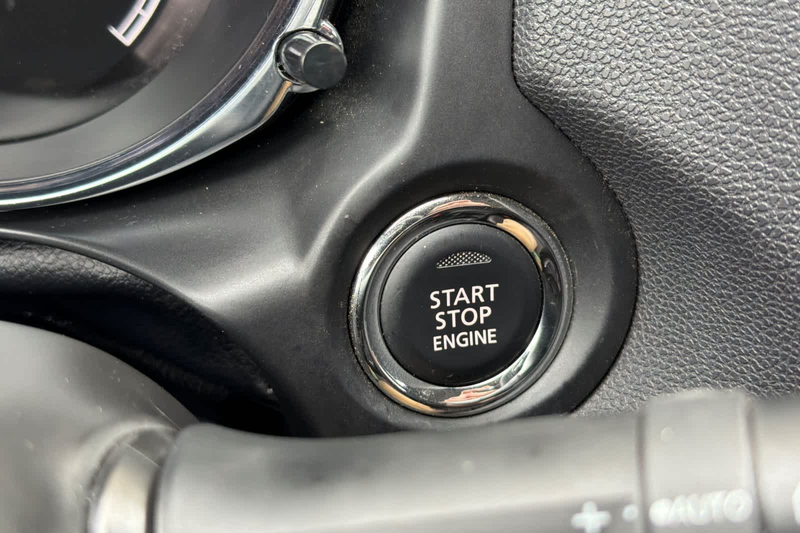 Thumbnail: 2024 Mitsubishi Outlander Sport - 24