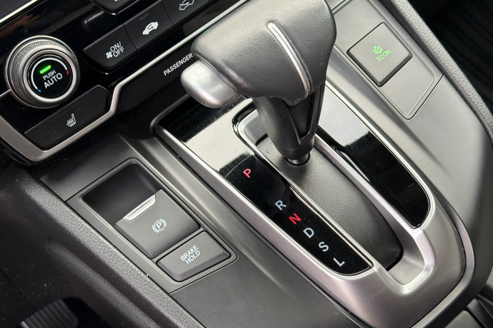 Thumbnail: 2017 Honda CR-V - 23