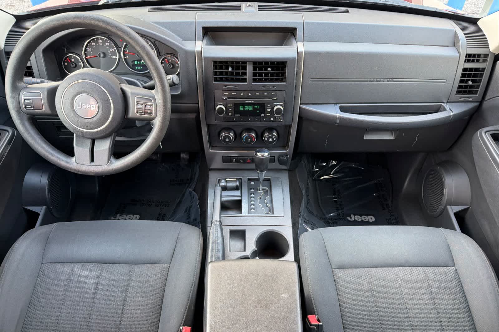 Thumbnail: 2011 Jeep Liberty - 3