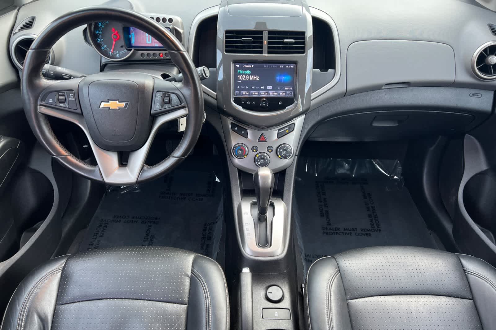 Thumbnail: 2015 Chevrolet Sonic - 3