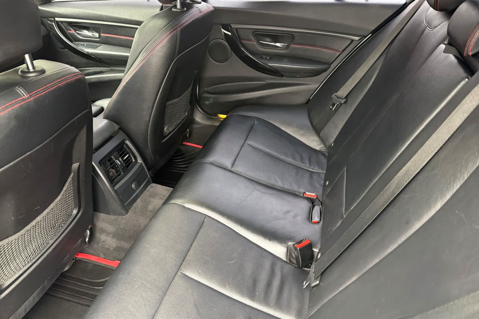 Thumbnail: 2012 BMW 3 Series - 4