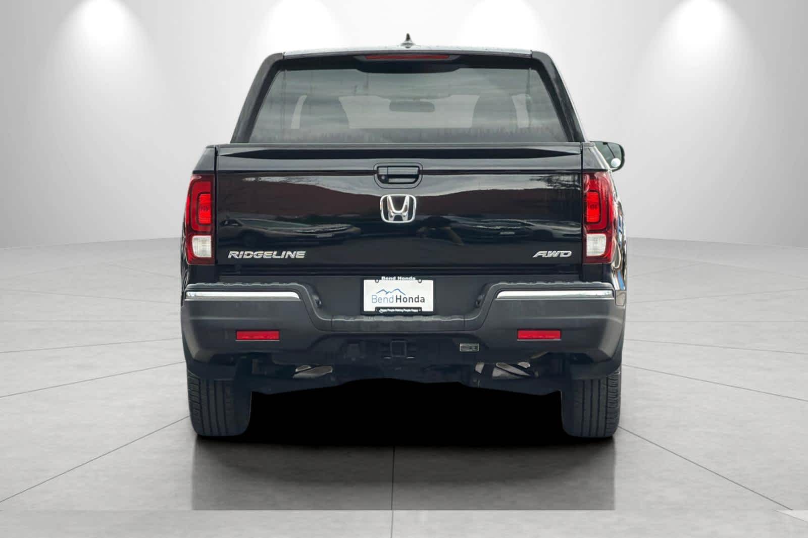 Thumbnail: 2017 Honda Ridgeline - 7